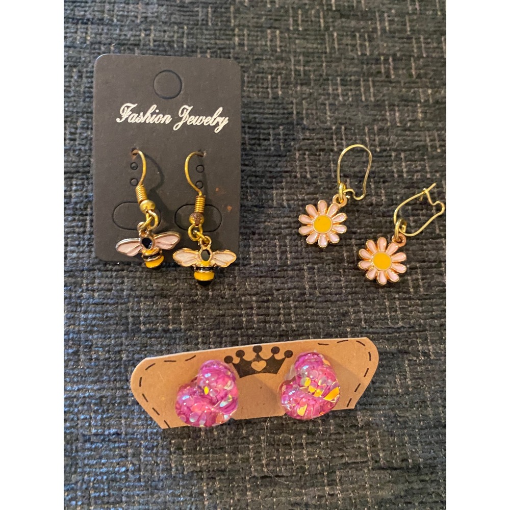 Earring‎ Set Womens Multicolor Excellent Bee Daisy Heart 3 Pairs